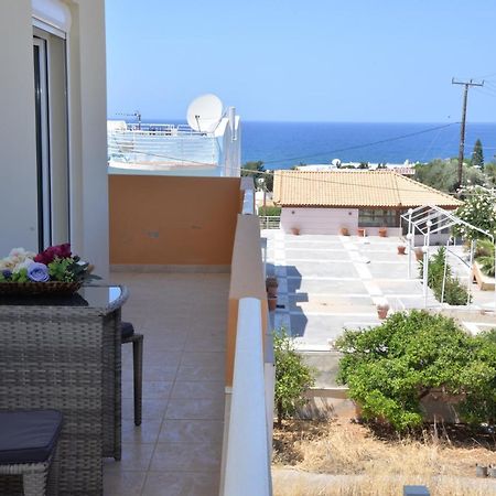 Sunny Rooms Hersonissos  Rum bild
